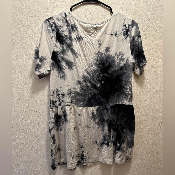 Michelle Mae | Tops | Michelle Mae Sarah Ruffle Top Tie Dye Size Medium ...